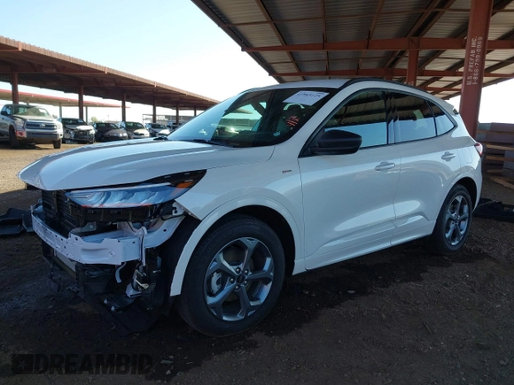2024 Ford Escape ST-Line with VIN 1FMCU0MN2RUA68650, listed as a IAAI auction lot 41965125 with 13,036 mi miles and . Bid and sale history available at DreamBid. Image 18.