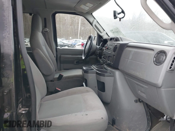 2013 Ford Econoline Passenger XL with VIN 1FBSS3BL4DDA64847, listed as a IAAI auction lot 41668195 with 226,792 mi miles. Bid and sale history available at carsss.com. Image 5.