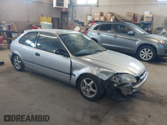 1998 Honda Civic DX with VIN 2HGEJ6342WH101132, listed as a IAAI auction lot 41253094 with 179,169 mi miles. Bid and sale history available at carsss.com. Image 1.