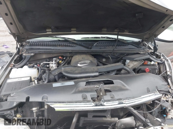 2002 Chevrolet Tahoe LT with VIN 1GNEC13Z62J233110, listed as a IAAI auction lot 42460607 with 329,196 mi miles and . Bid and sale history available at DreamBid. Image 10.