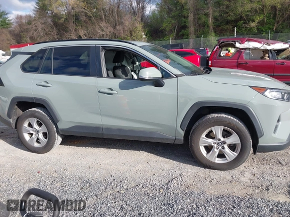 2019 Toyota RAV4 XLE with VIN 2T3P1RFV0KC014516, listed as a IAAI auction lot 41971856 with 94,447 mi miles and . Bid and sale history available at DreamBid. Image 13.