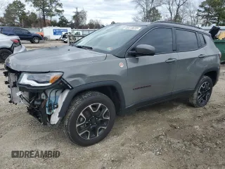 2020 Jeep Compass Trailhawk with VIN 3C4NJDDB9LT161640, listed as a Copart auction lot 46415635 with 53,533 mi miles and Salvage Title. Bid and sale history available at carsss.com. Image 1.