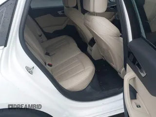 2023 Audi A4 S line Premium Plus z VIN WAUEAAF44PN007093, wystawiony jako IAAI lot #42071571 z przebiegiem 51 244 mil mil oraz . Historia ofert i sprzedaży dostępna na DreamBid. Obrazek 8.