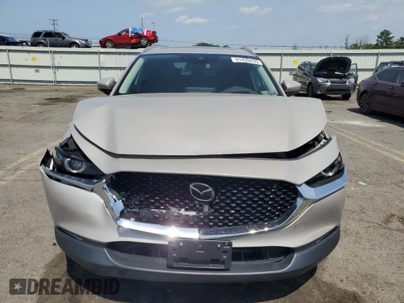 2023 Mazda CX-30 S Premium z VIN 3MVDMBDM2PM518678, wystawiony jako Copart lot #61439255 z przebiegiem 27 938 mil mil oraz Szkoda całkowita • Salvage title. Historia ofert i sprzedaży dostępna na DreamBid. Obrazek 5.