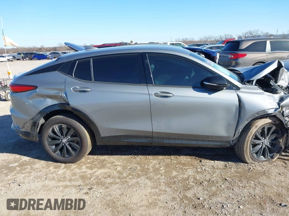 2024 Buick Envista Sport Touring with VIN KL47LBE20RB187585, listed as a IAAI auction lot 41203047 with 8,638 mi miles and . Bid and sale history available at DreamBid. Image 13.