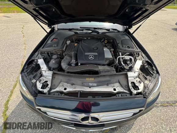 2017 Mercedes-Benz E 300 Luxury with VIN WDDZF4KB8HA193103, listed as a Copart auction lot 64772685 with 138,501 mi miles and Clean title. Bid and sale history available at DreamBid. Image 7.