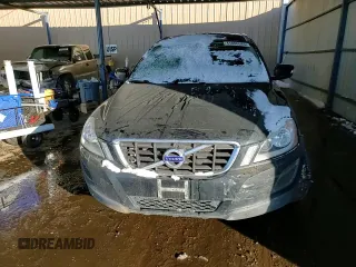 2013 Volvo XC60 T6 z VIN YV4902DZ5D2445725, wystawiony jako Copart lot #41886585 z przebiegiem 96 094 mil mil oraz Szkoda całkowita • Salvage title. Historia ofert i sprzedaży dostępna na DreamBid. Obrazek 11.