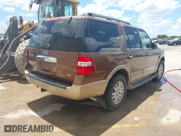 2012 Ford Expedition XLT с VIN 1FMJU1H59CEF11188, выставлен на аукционе IAAI как лот 42511301 с пробегом 153 090 миль миль и . История ставок и продаж доступна на DreamBid. Изображение 4.