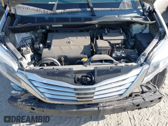 2015 Toyota Sienna XLE with VIN 5TDYK3DC0FS632909, listed as a IAAI auction lot 42012143 with 97,084 mi miles and . Bid and sale history available at DreamBid. Image 10.