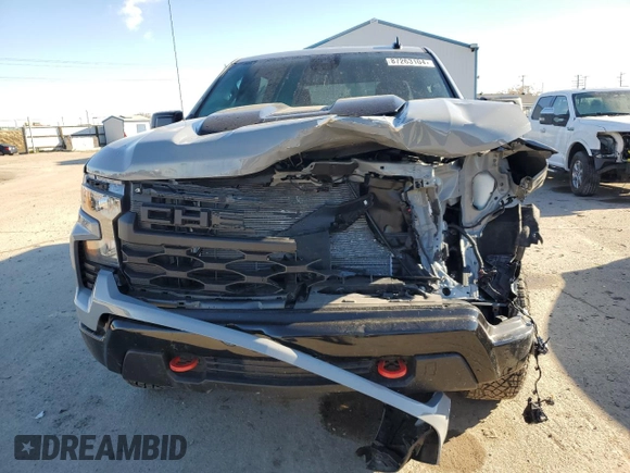 2024 Chevrolet Silverado 1500 Custom Trail Boss with VIN 3GCUDCED7RG321738, listed as a Copart auction lot 87263104 with 2,678 mi miles and Salvage Title. Bid and sale history available at carsss.com. Image 5.