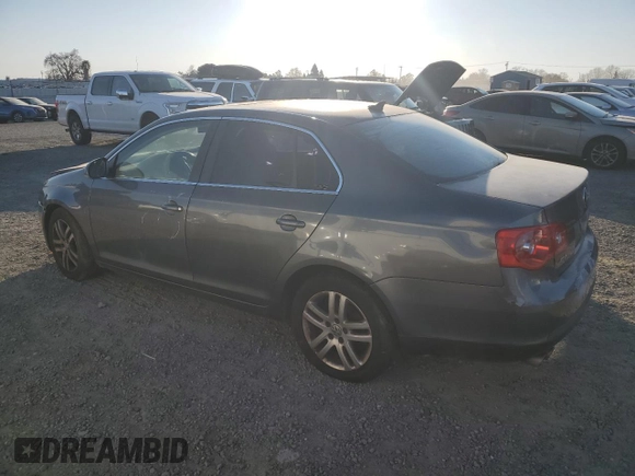 2007 Volkswagen Jetta 2.5 with VIN 3VWSG71K07M020671, listed as a Copart auction lot 42535845 with Not provided miles and Salvage title. Bid and sale history available at DreamBid. Image 2.