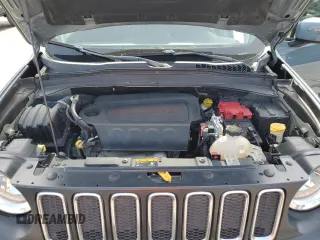 2018 Jeep Renegade Latitude with VIN ZACCJABB4JPJ32945, listed as a Copart auction lot 60238015 with 49,717 mi miles and Salvage title. Bid and sale history available at DreamBid. Image 12.
