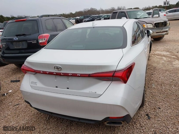 2019 Toyota Avalon XLE with VIN 4T1BZ1FB7KU012649, listed as a IAAI auction lot 41459101 with NaN miles. Bid and sale history available at carsss.com. Image 17.