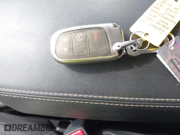 2017 Jeep Cherokee Limited с VIN 1C4PJLDS3HW644139, выставлен на аукционе IAAI как лот 40367704 с пробегом 72 484 миль миль и . История ставок и продаж доступна на DreamBid. Изображение 11.
