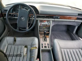1983 Mercedes-Benz 300 SD z VIN WDBCB20A6DB049854, wystawiony jako Copart lot #80966454 z przebiegiem 162 999 mil mil oraz Szkoda całkowita • Salvage title. Historia ofert i sprzedaży dostępna na DreamBid. Obrazek 8.