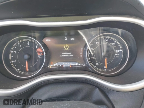 2017 Jeep Cherokee Limited with VIN 1C4PJLDBXHW661794, listed as a IAAI auction lot 40909038 with 109,609 mi miles. Bid and sale history available at carsss.com. Image 7.