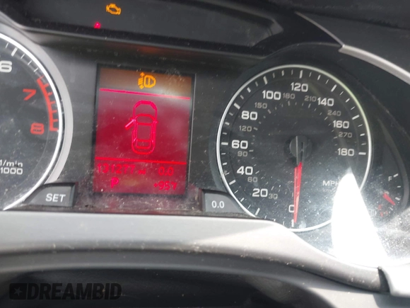 2012 Audi A4 Premium z VIN WAUBFAFL2CN011536, wystawiony jako IAAI lot #42322194 z przebiegiem 131 277 mil mil oraz . Historia ofert i sprzedaży dostępna na DreamBid. Obrazek 7.