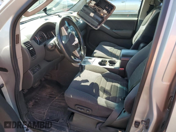 2009 Nissan Pathfinder S with VIN 5N1AR18B09C611952, listed as a Copart auction lot 70208704 with 190,531 mi miles and Non Repairable. Bid and sale history available at carsss.com. Image 7.