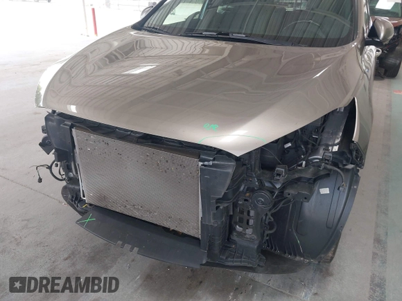 2017 Kia Sorento SX with VIN 5XYPK4A59HG291257, listed as a IAAI auction lot 42450031 with 68,734 mi miles and . Bid and sale history available at DreamBid. Image 6.