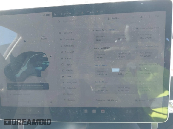 2023 Tesla Model Y Long Range z VIN 7SAYGAEE4PF945847, wystawiony jako IAAI lot #41071924 z przebiegiem 33 454 mil mil oraz . Historia ofert i sprzedaży dostępna na DreamBid. Obrazek 7.