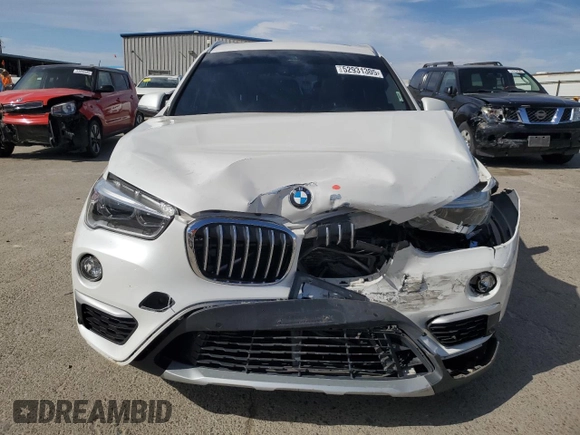2016 BMW X1 xDrive28i z VIN WBXHT3C31GP880552, wystawiony jako Copart lot #52931305 z przebiegiem 127 225 mil mil oraz Szkoda całkowita • Salvage title. Historia ofert i sprzedaży dostępna na DreamBid. Obrazek 5.