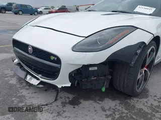 2015 Jaguar F-Type R z VIN SAJWA6DA8FMK20244, wystawiony jako IAAI lot #42130845 z przebiegiem 72 408 mil mil oraz . Historia ofert i sprzedaży dostępna na DreamBid. Obrazek 6.
