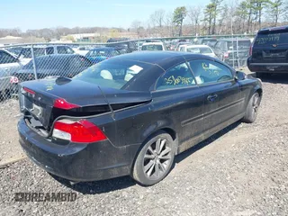 2011 Volvo C70 с VIN YV1672MCXBJ107392, выставлен на аукционе IAAI как лот 42079929 с пробегом Не указан миль и . История ставок и продаж доступна на DreamBid. Изображение 4.
