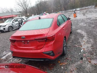 2020 Kia Forte LXS z VIN 3KPF24AD9LE215384, wystawiony jako IAAI lot #40951994 z przebiegiem 72 255 mil mil oraz . Historia ofert i sprzedaży dostępna na DreamBid. Obrazek 17.