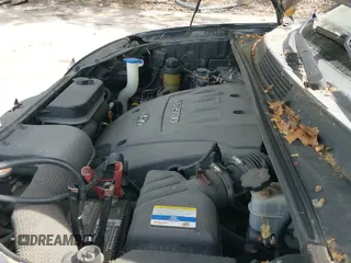 2008 Hyundai Tucson SE with VIN KM8JN72D88U807493, listed as a IAAI auction lot 42317962 with 158,141 mi miles and . Bid and sale history available at DreamBid. Image 17.