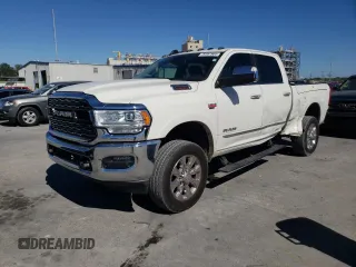 2020 Ram 2500 Limited z VIN 3C6UR5SJ0LG282030, wystawiony jako Copart lot #76387904 z przebiegiem 48 253 mil mil oraz Szkoda całkowita • Salvage title. Historia ofert i sprzedaży dostępna na DreamBid. Obrazek 1.