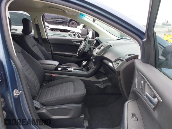 2018 Ford Edge SE z VIN 2FMPK3G90JBC51899, wystawiony jako IAAI lot #42352934 z przebiegiem 68 203 mil mil oraz . Historia ofert i sprzedaży dostępna na DreamBid. Obrazek 5.