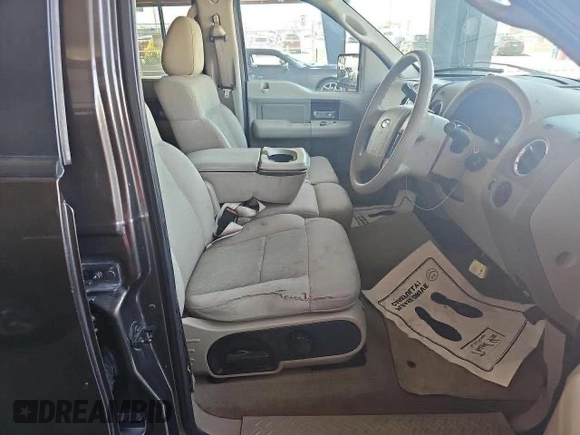 2005 Ford F-150 XLT z VIN 1FTRW12W15KE64553, wystawiony jako Copart lot #59755885 z przebiegiem 106 462 mil mil oraz Czysty tytuł • Clean title. Historia ofert i sprzedaży dostępna na DreamBid. Obrazek 5.