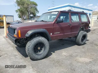2000 Jeep Cherokee SE with VIN 1J4FF28S9YL133208, listed as a Copart auction lot 63827924 with 0 mi miles and Salvage Title. Bid and sale history available at carsss.com. Image 1.