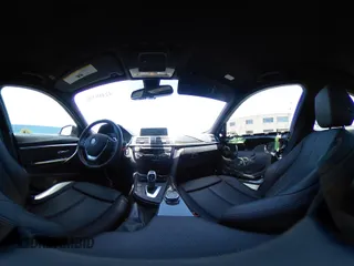2017 BMW 3 Series 330i с VIN WBA8B9G5XHNU51094, выставлен на аукционе IAAI как лот 42489396 с пробегом 66 100 миль миль и . История ставок и продаж доступна на DreamBid. Изображение 19.