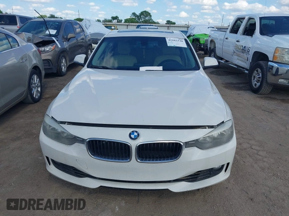 2014 BMW 3 Series 328i with VIN WBA3A5C5XEJ463938, listed as a IAAI auction lot 42103330 with 194,263 mi miles and . Bid and sale history available at DreamBid. Image 12.