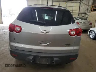 2012 Chevrolet Traverse 1LT z VIN 1GNKVGEDXCJ185307, wystawiony jako Copart lot #52724985 z przebiegiem 167 192 mil mil oraz Szkoda całkowita • Salvage title. Historia ofert i sprzedaży dostępna na DreamBid. Obrazek 6.