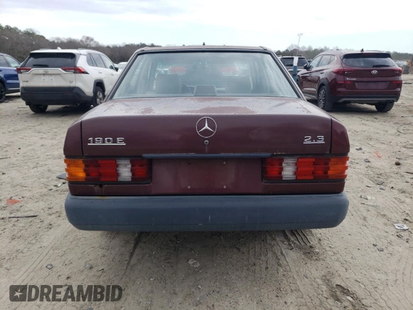 1986 Mercedes-Benz 190 E z VIN WDBDA24D1GF156335, wystawiony jako Copart lot #50976435 z przebiegiem 106 109 mil mil oraz Czysty tytuł • Clean title. Historia ofert i sprzedaży dostępna na DreamBid. Obrazek 6.