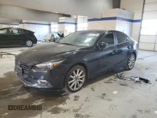 2017 Mazda 3 Grand Touring z VIN 3MZBN1W37HM135628, wystawiony jako Copart lot #89175095 z przebiegiem 92 016 mil mil oraz Szkoda całkowita • Salvage title. Historia ofert i sprzedaży dostępna na DreamBid. Obrazek 1.