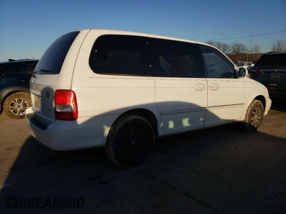 2005 Kia Sedona LX with VIN KNDUP132456702004, listed as a Copart auction lot 46514105 with 157,214 mi miles and Salvage Title. Bid and sale history available at carsss.com. Image 3.