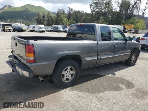 2000 Chevrolet Silverado 1500 with VIN 2GCEC19W0Y1389281, listed as a Copart auction lot 51279665 with 186,773 mi miles and Clean Title. Bid and sale history available at DreamBid. Image 3.