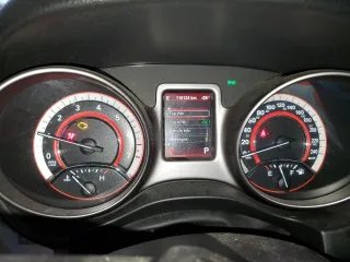 2015 Dodge Journey Crossroad with VIN 3C4PDDGG0FT655316, listed as a Copart auction lot 88563295 with 116,124 mi miles and Clean Title. Bid and sale history available at carsss.com. Image 9.