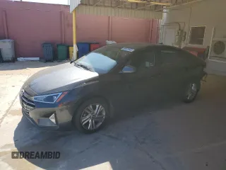 2020 Hyundai Elantra SEL z VIN 5NPD84LFXLH566398, wystawiony jako Copart lot #58037045 z przebiegiem 122 339 mil mil oraz Szkoda całkowita • Salvage title. Historia ofert i sprzedaży dostępna na DreamBid. Obrazek 1.