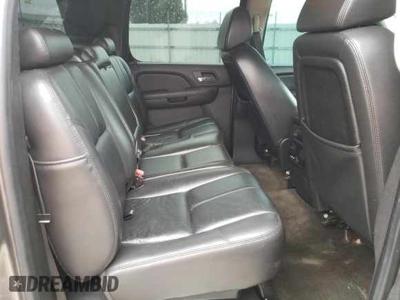 2008 Chevrolet Avalanche LTZ with VIN 3GNFK123X8G299738, listed as a Copart auction lot 50329585 with 212,632 mi miles and Clean Title. Bid and sale history available at DreamBid. Image 10.