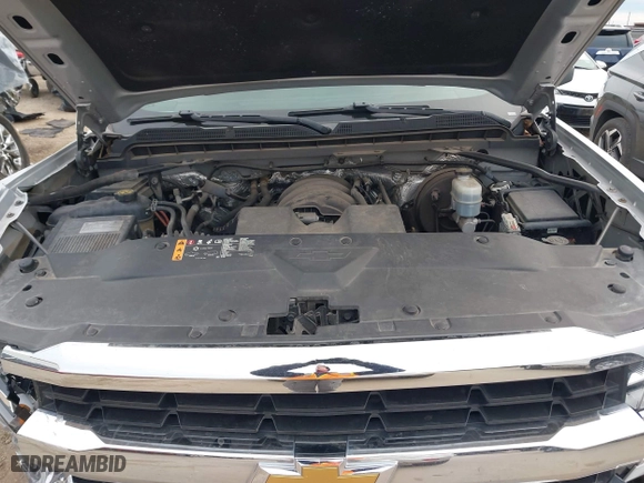2018 Chevrolet Silverado 1500 LT with VIN 1GCVKREH8JZ267659, listed as a IAAI auction lot 41279618 with 143,310 mi miles. Bid and sale history available at carsss.com. Image 10.