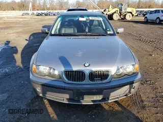 2004 BMW 3 Series 330xi with VIN WBAEW53404PN35582, listed as a Copart auction lot 86962824 with 63,276 mi miles and Clean Title. Bid and sale history available at carsss.com. Image 5.