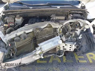 2018 Toyota Highlander Hybrid XLE с VIN 5TDJGRFH2JS051886, выставлен на аукционе IAAI как лот 42739821 с пробегом 131 880 миль миль и . История ставок и продаж доступна на DreamBid. Изображение 10.