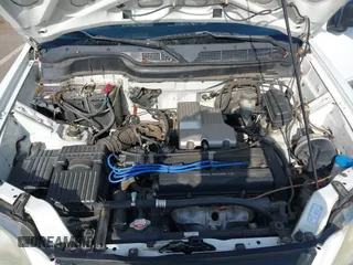 2000 Honda CR-V LX with VIN JHLRD1849YS016998, listed as a IAAI auction lot 42164944 with 124,320 mi miles and . Bid and sale history available at DreamBid. Image 10.