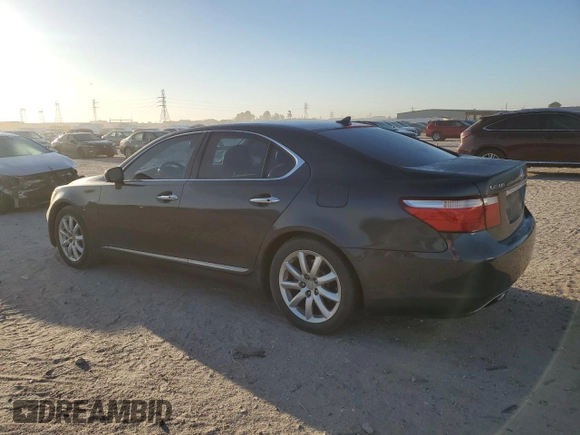 2007 Lexus LS 460 with VIN JTHBL46F075028914, listed as a Copart auction lot 49012595 with 184,573 mi miles and Salvage Title. Bid and sale history available at DreamBid. Image 2.