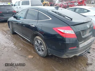 2014 Honda Crosstour EX-L z VIN 5J6TF2H54EL001904, wystawiony jako IAAI lot #41624302 z przebiegiem 195 873 mil mil oraz . Historia ofert i sprzedaży dostępna na DreamBid. Obrazek 3.