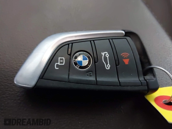 2020 BMW X3 M40i with VIN 5UXTY9C00L9B70494, listed as a IAAI auction lot 41596431 with 57,127 mi miles and . Bid and sale history available at DreamBid. Image 11.